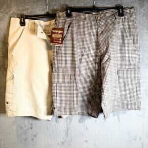 Men’s Cargo Shorts Lot Size 32 Wrangler NWT Bay Outfitters Utility Outdoor